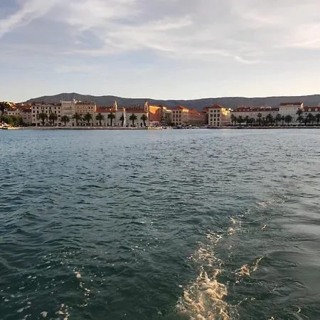 Apartment Delalle Split