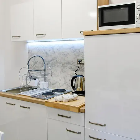 Delalle Apartman *